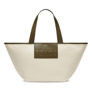 DEMELLIER The Peace Tote Helping Children In War